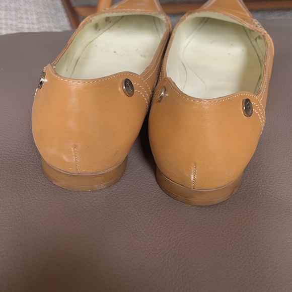 Tods size 9 leather shoes - Picture 3 of 6